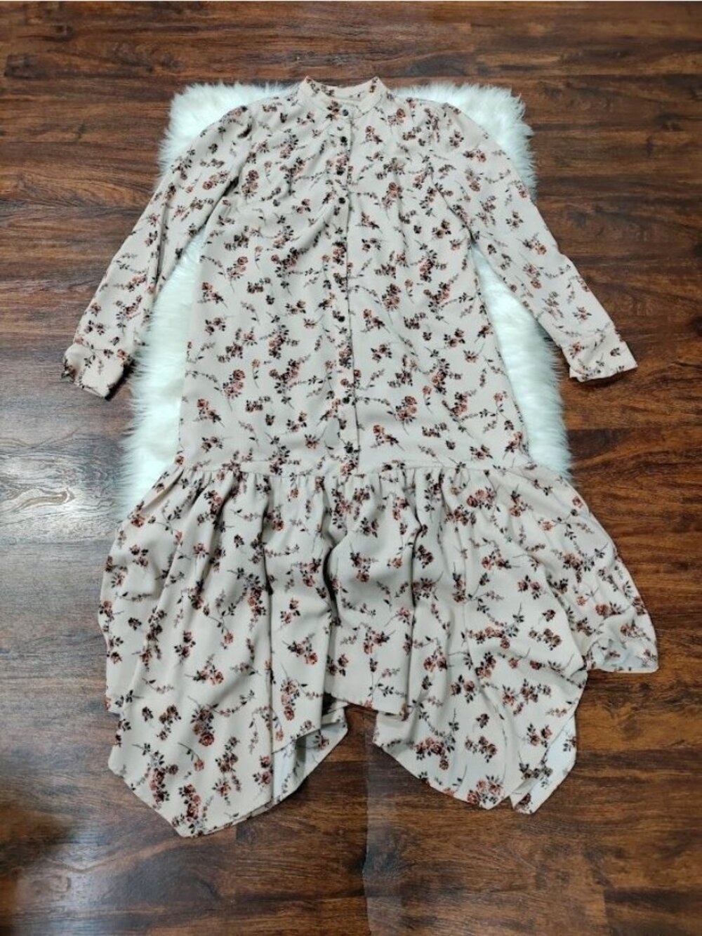 Begonia Puff Long Sleeve High Neck Floral Print Hi-Low Dress Beige Womens Small - Picture 6 of 16